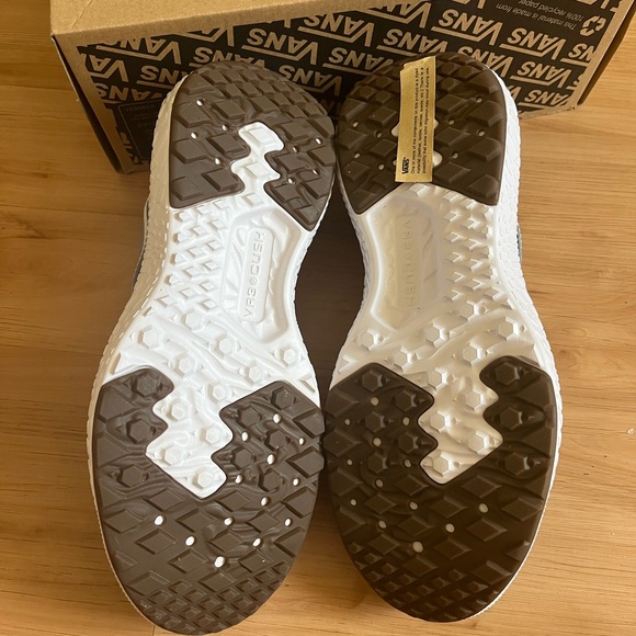 Vans UltraRange Neo VR3 Shoe Women 8.5 US Mens 7.0 US - Picture 14 of 15